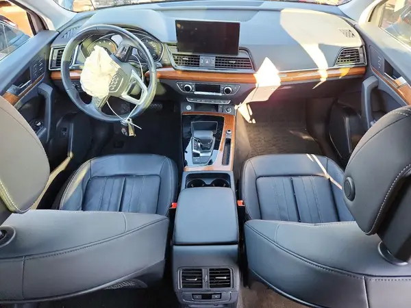 WA1ABAFY3P2135774 2023 AUDI Q5 - Image 8