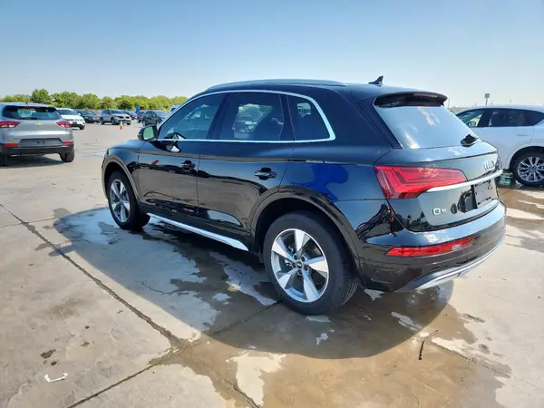 WA1ABAFY3R2036777 2024 AUDI Q5 - Image 2