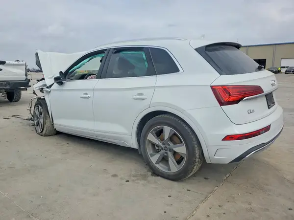 WA1ABAFY3R2038979 2024 AUDI Q5 - Image 2
