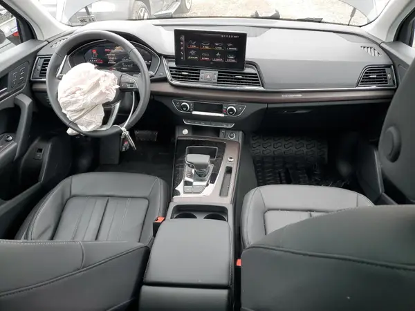 WA1ABAFY3S2014929 2025 AUDI Q5 - Image 8