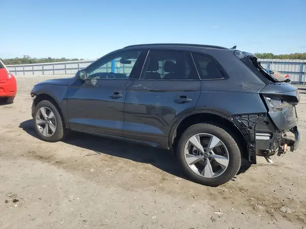 WA1ABAFY3S2025669 2025 AUDI Q5 - Image 2