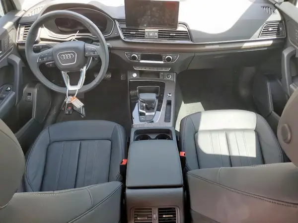 WA1ABAFY3S2050488 2025 AUDI Q5 - Image 8
