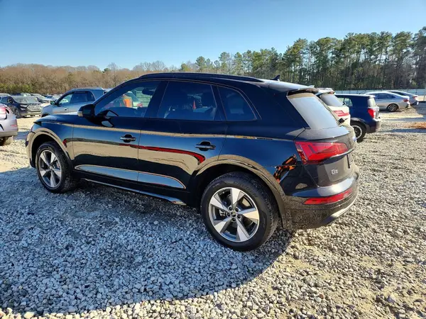 WA1ABAFY3S2053648 2025 AUDI Q5 - Image 2
