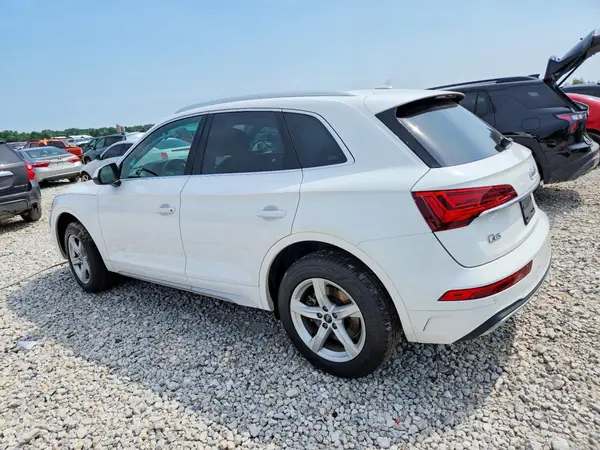 WA1ABAFY4N2132881 2022 AUDI Q5 - Image 2