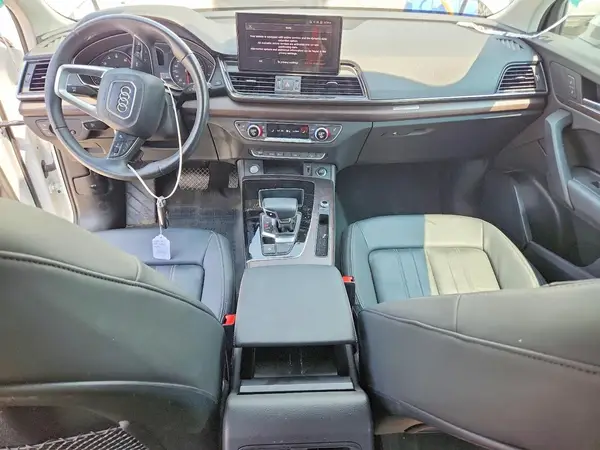 WA1ABAFY4N2132881 2022 AUDI Q5 - Image 8