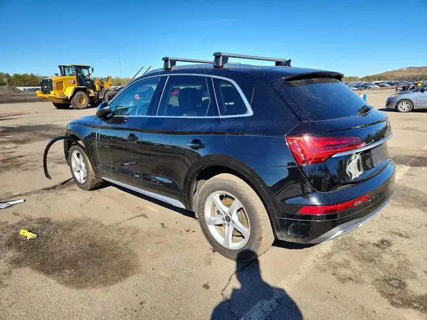 WA1ABAFY4P2140093 2023 AUDI Q5 - Image 2