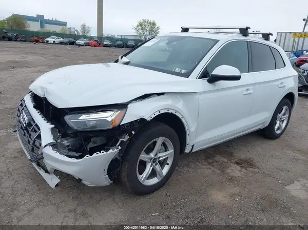 WA1ABAFY4R2004405 2024 AUDI Q5 - Image 2