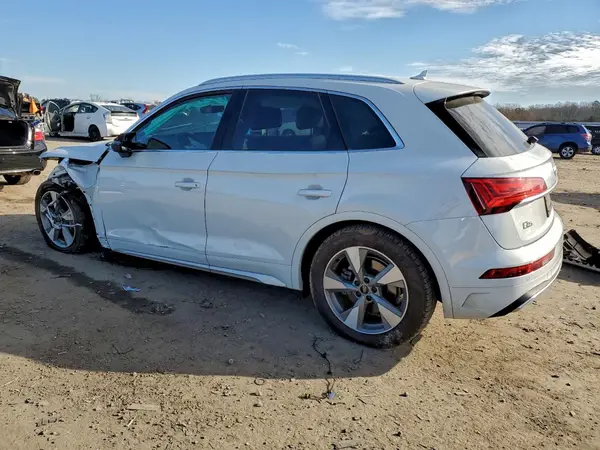 WA1ABAFY4R2073904 2024 AUDI Q5 - Image 2