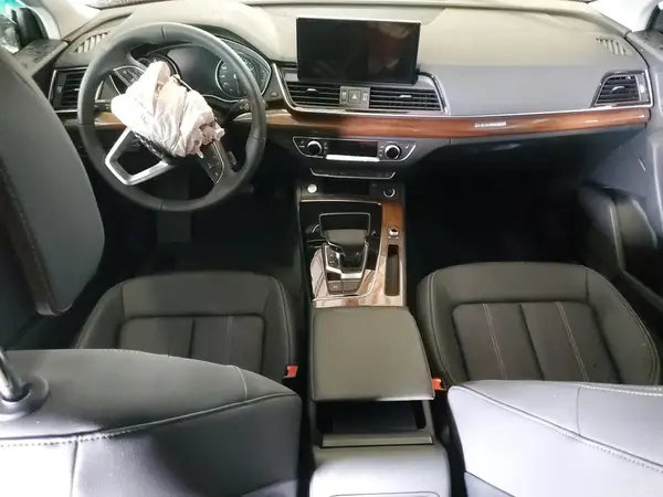 WA1ABAFY5S2043719 2025 AUDI Q5 - Image 8