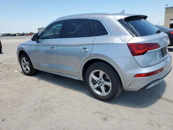 WA1ABAFY6P2002684 2023 AUDI Q5 - Image 2