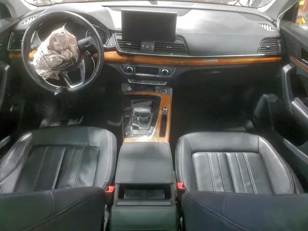 WA1ABAFY6P2105569 2023 AUDI Q5 - Image 8
