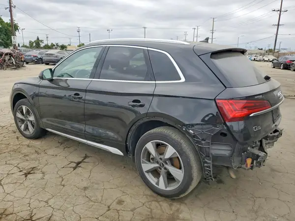 WA1ABAFY6P2115793 2023 AUDI Q5 - Image 2
