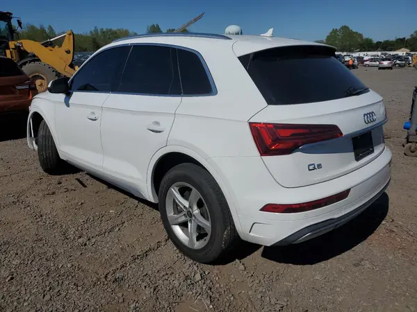 WA1ABAFY8N2099612 2022 AUDI Q5 - Image 2