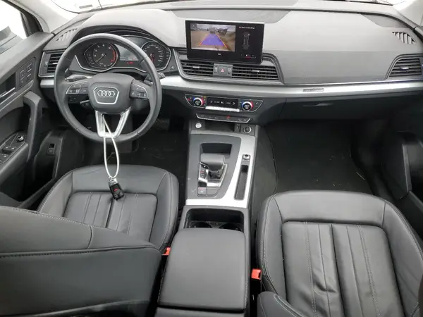 WA1ABAFY8P2153381 2023 AUDI Q5 - Image 8