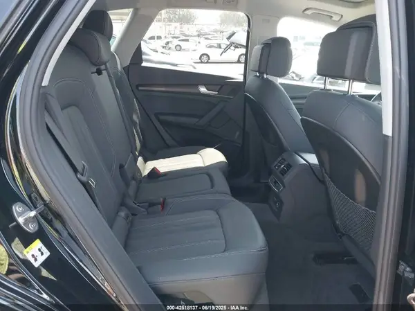 WA1ABAFY8P2189281 2023 AUDI Q5 - Image 8