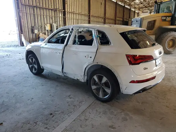 WA1ABAFY8S2016594 2025 AUDI Q5 - Image 2
