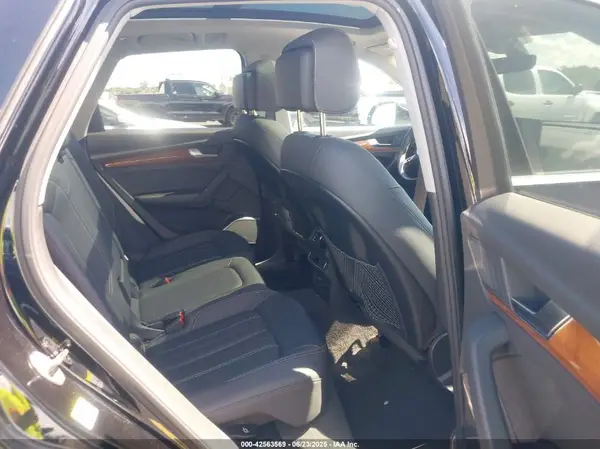 WA1ABAFY9P2079131 2023 AUDI Q5 - Image 8