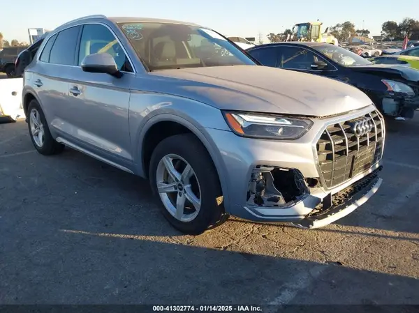 WA1ABAFY9P2084975 2023 AUDI Q5 - Image 1