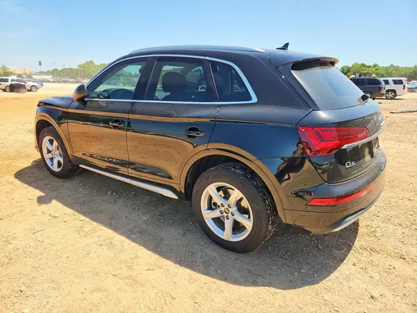 WA1ABAFY9P2115822 2023 AUDI Q5 - Image 2