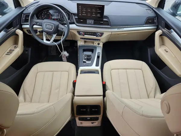 WA1ABAFY9S2030889 2025 AUDI Q5 - Image 8