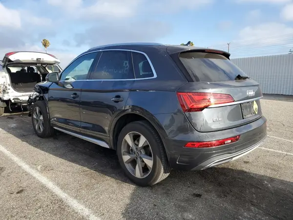 WA1ABAFYXP2014370 2023 AUDI Q5 - Image 2