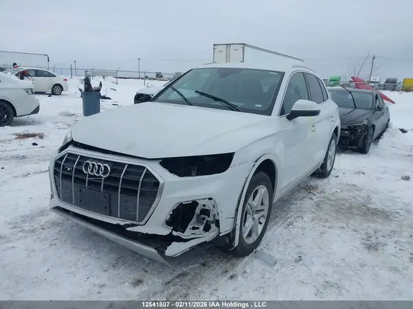 WA1ABAFYXP2146951 2023 AUDI Q5 - Image 2