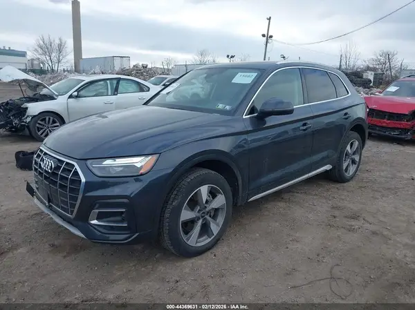 WA1ABAFYXP2167458 2023 AUDI Q5 - Image 2