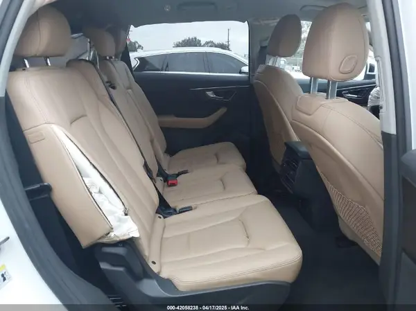WA1ACBF70SD001585 2025 AUDI Q7 - Image 8