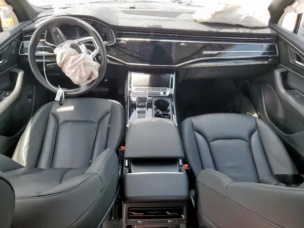 WA1ACBF71PD030519 2023 AUDI Q7 - Image 8