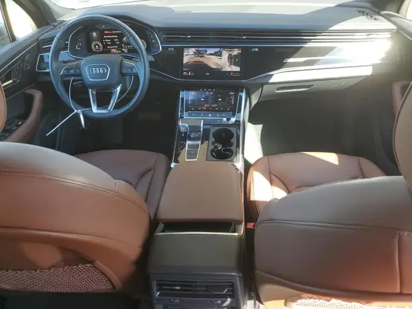 WA1ACBF72PD027046 2023 AUDI Q7 - Image 8
