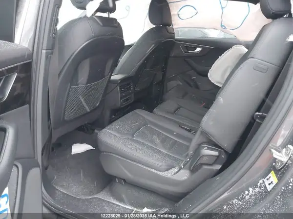 WA1ACBF73PD020736 2023 AUDI Q7 - Image 8