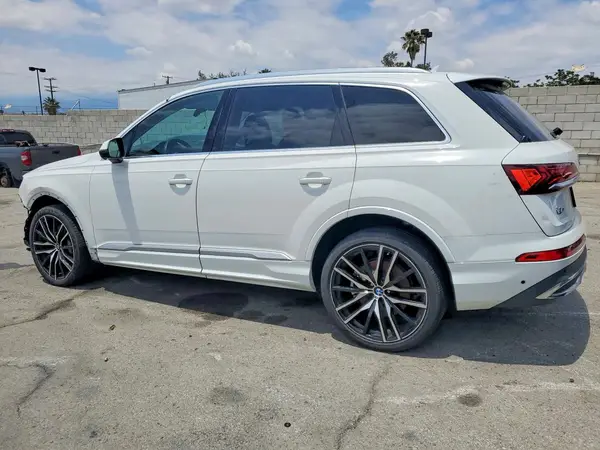 WA1ACBF75PD005199 2023 AUDI Q7 - Image 2