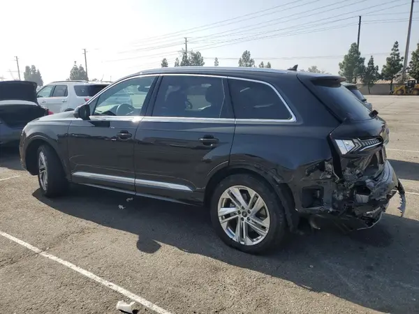 WA1ACBF75PD007633 2023 AUDI Q7 - Image 2
