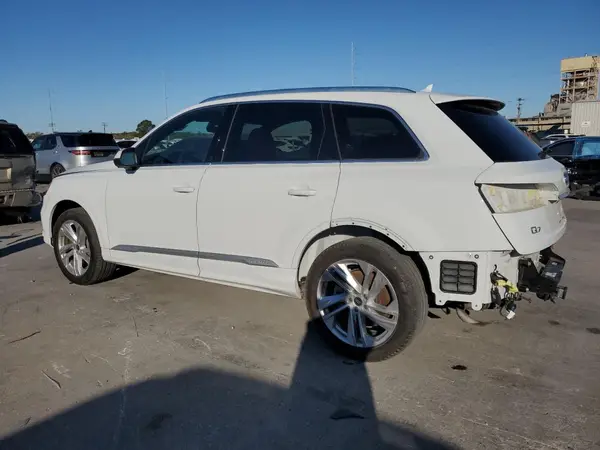 WA1ACBF75PD013674 2023 AUDI Q7 - Image 2