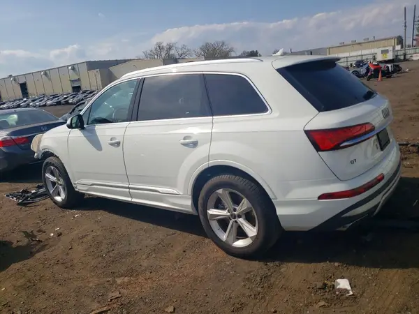 WA1ACBF75SD029057 2025 AUDI Q7 - Image 2