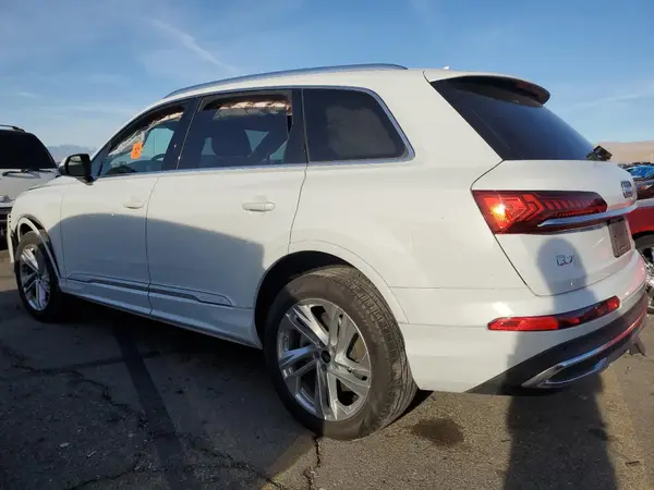WA1ACBF77PD017273 2023 AUDI Q7 - Image 2