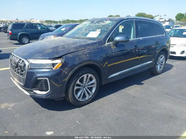 WA1ACBF78SD010874 2025 AUDI Q7 - Image 2