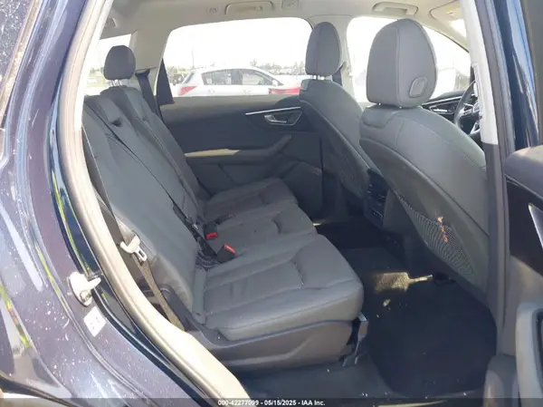 WA1ACBF78SD010874 2025 AUDI Q7 - Image 8