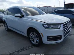 WA1AHAF70HD038723 2017 AUDI Q7