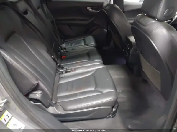 WA1AHAF70HD038754 2017 AUDI Q7 - Image 8