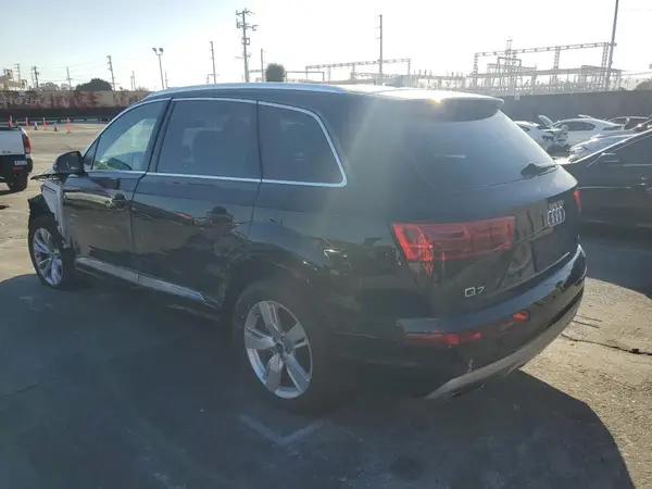 WA1AHAF70HD040178 2017 AUDI Q7 - Image 2