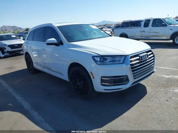 WA1AHAF70HD045669 2017 AUDI Q7 - Image 1