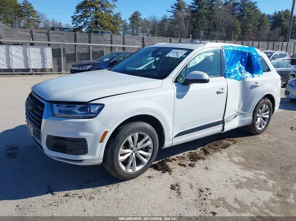 WA1AHAF70HD048328 2017 AUDI Q7 - Image 2