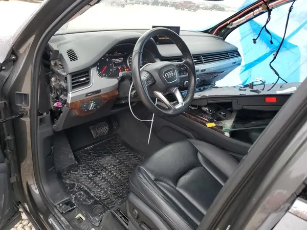 WA1AHAF70JD034077 2018 AUDI Q7 - Image 8