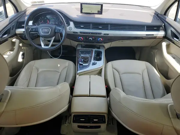 WA1AHAF70KD032069 2019 AUDI Q7 - Image 8