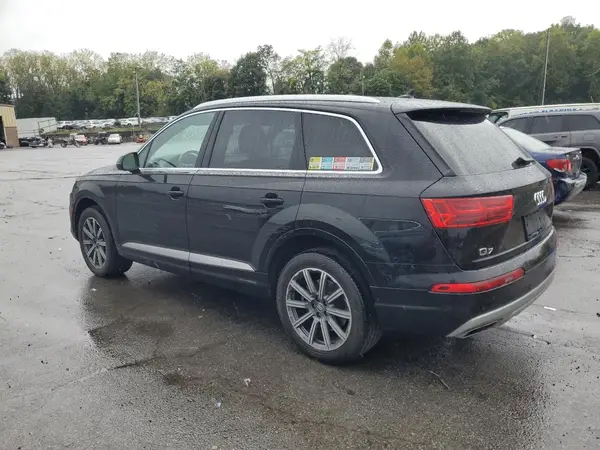WA1AHAF70KD033951 2019 AUDI Q7 - Image 2