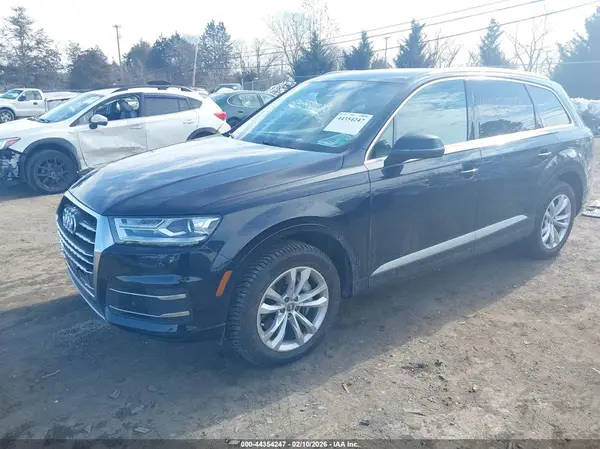 WA1AHAF71HD042537 2017 AUDI Q7 - Image 2