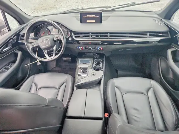 WA1AHAF71HD044823 2017 AUDI Q7 - Image 8