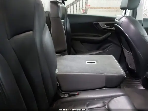 WA1AHAF71JD047291 2018 AUDI Q7 - Image 8