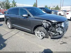 WA1AHAF71KD016656 2019 AUDI Q7
